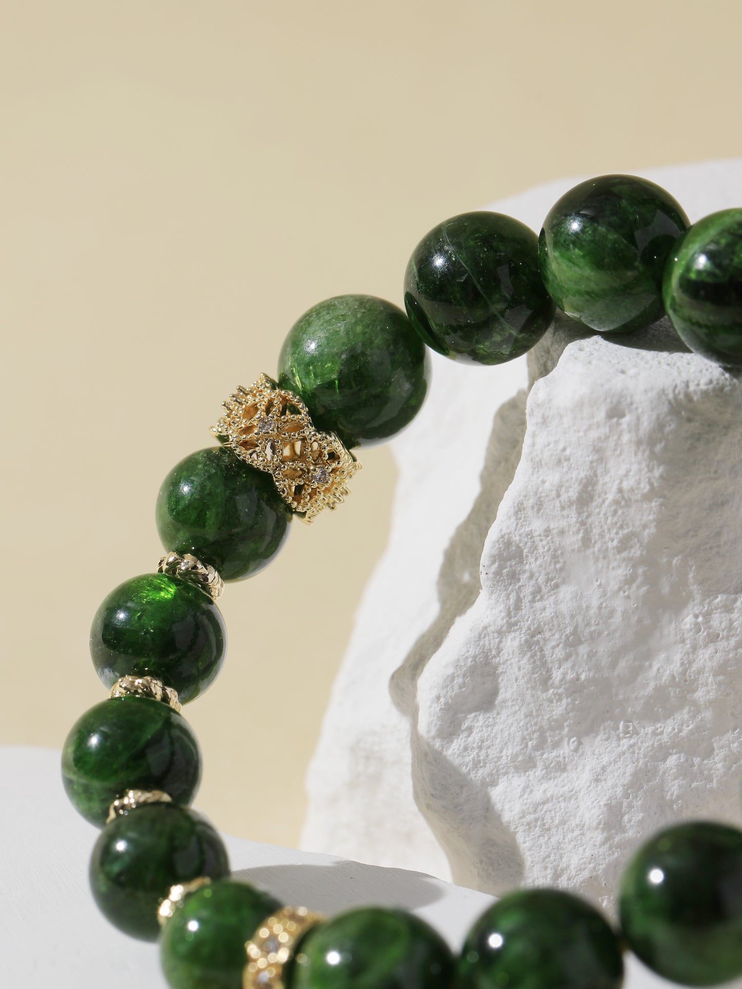 Diopside Bracelet with Gourd Charm