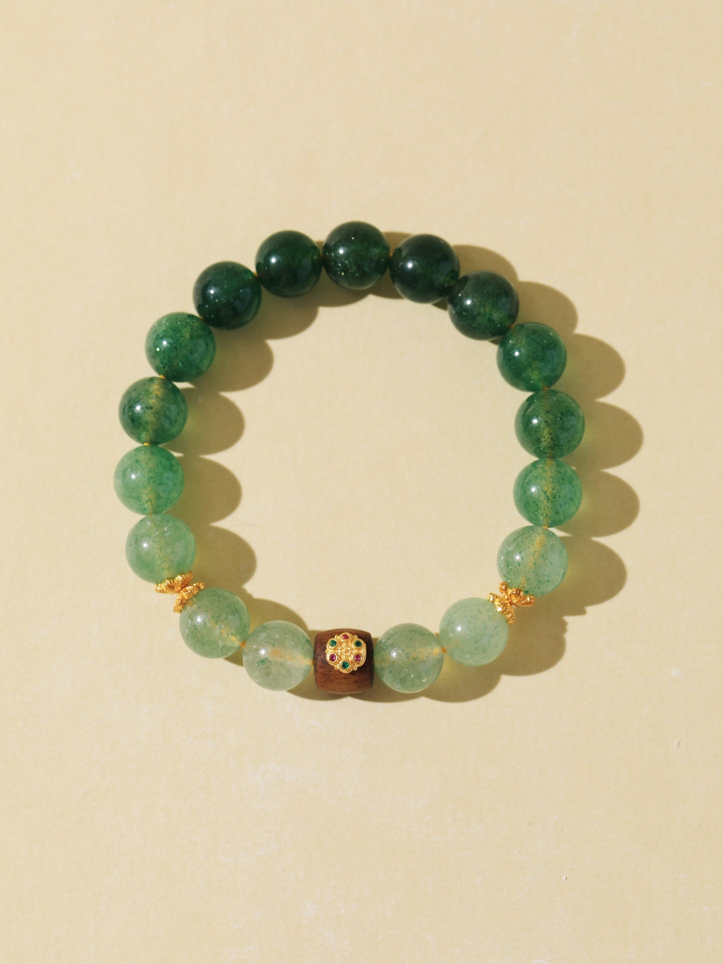 Gradient Green Quartz Bracelet with Agarwood