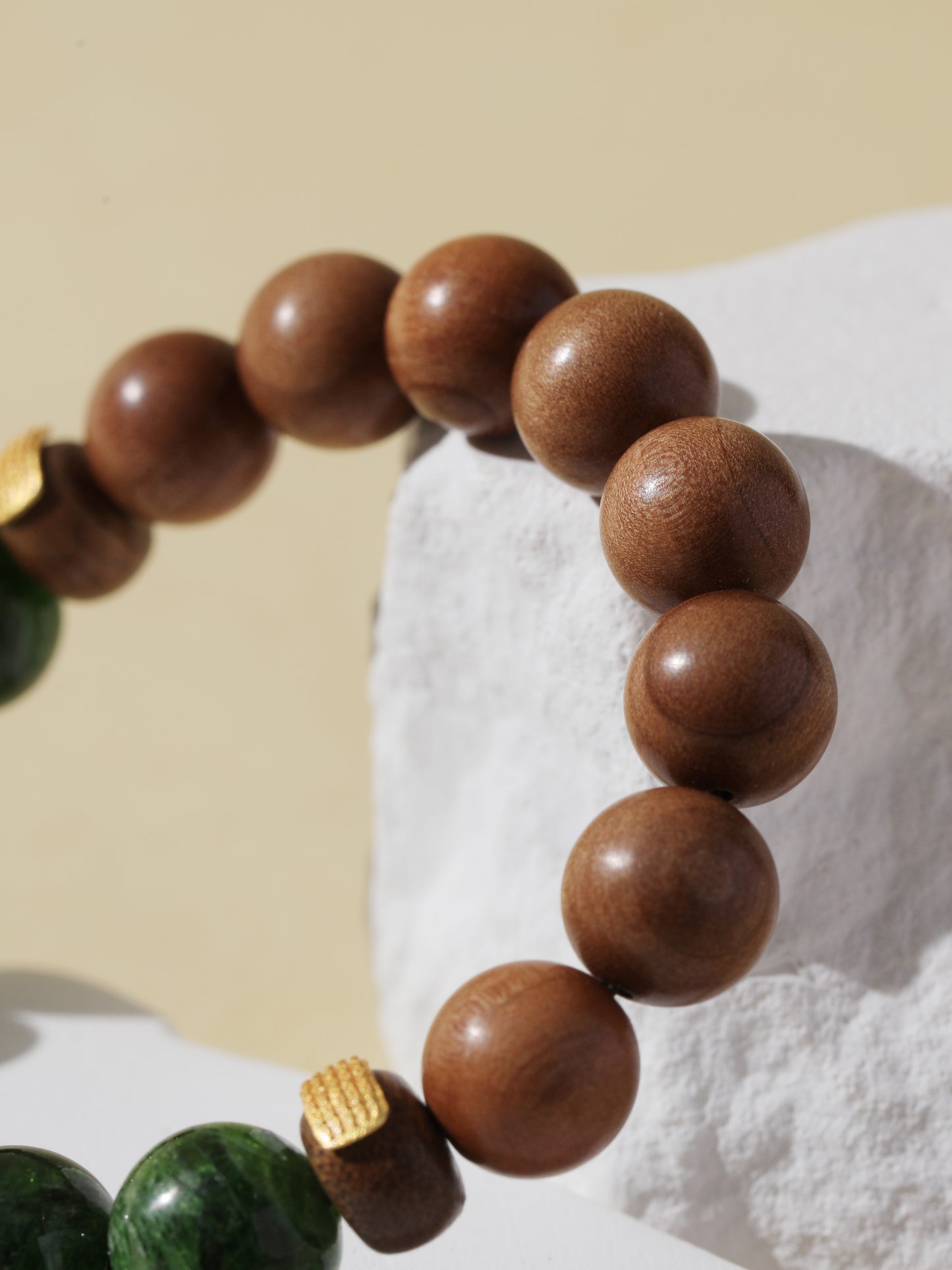 Diopside & Sandalwood Bracelet