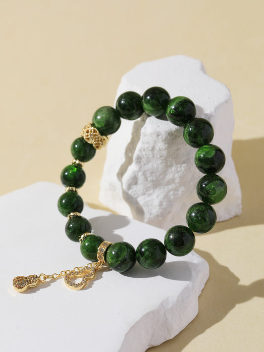 Diopside Bracelet with Gourd Charm